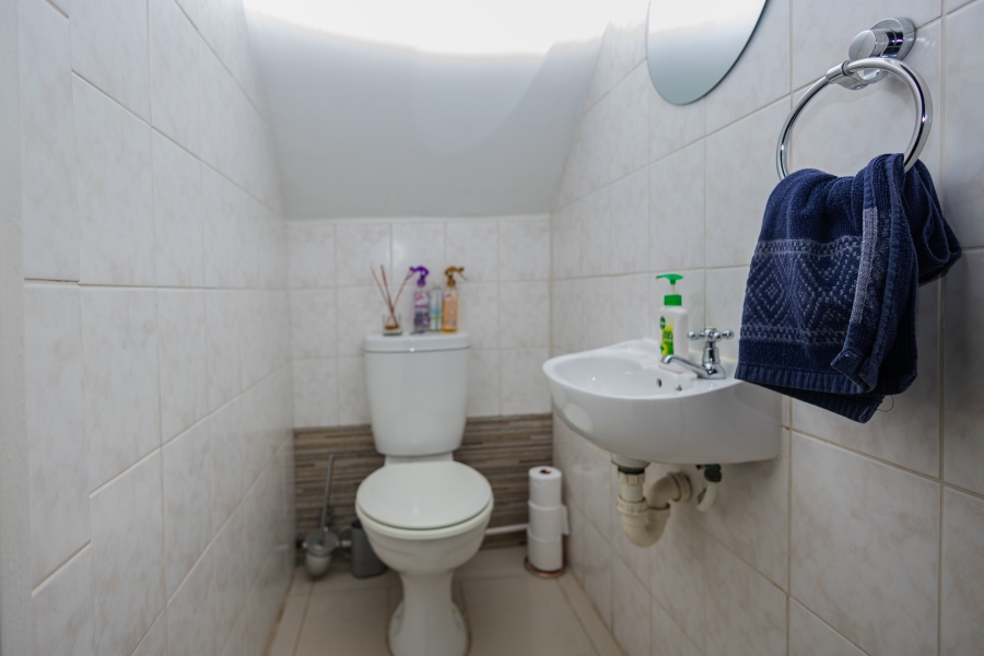 3 Bedroom Property for Sale in De Tijger Western Cape